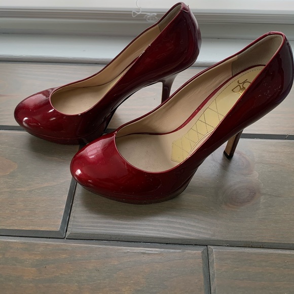 Shoes - Picture 3 of 5